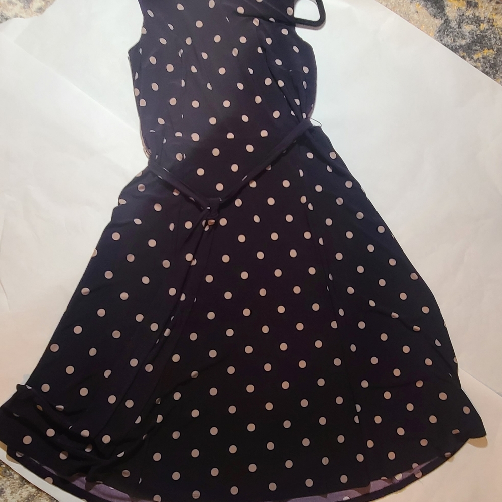 Dress - Picture 3 of 5